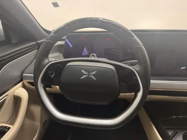 Xpeng Xiaopeng P7 625E