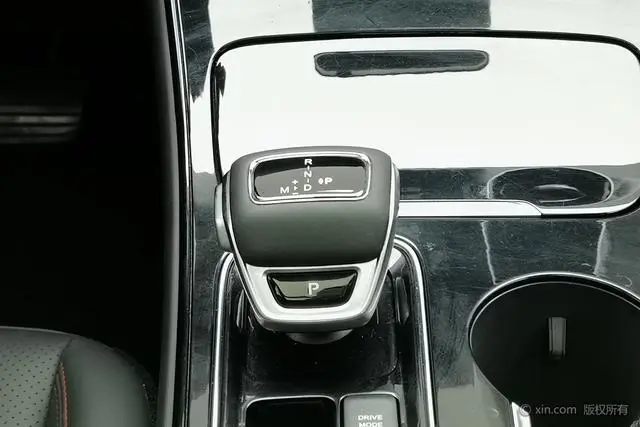 Dongfeng Fengxing Popular T5 EVO 1.5TD DCT Diamond Edition