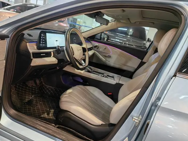Chery Fengyun Fengyun A8 127 Yufeng Edition