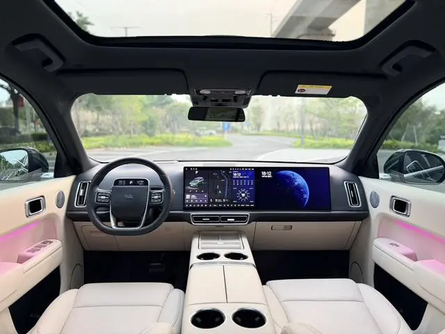 Li Auto Ideal L9 Max version