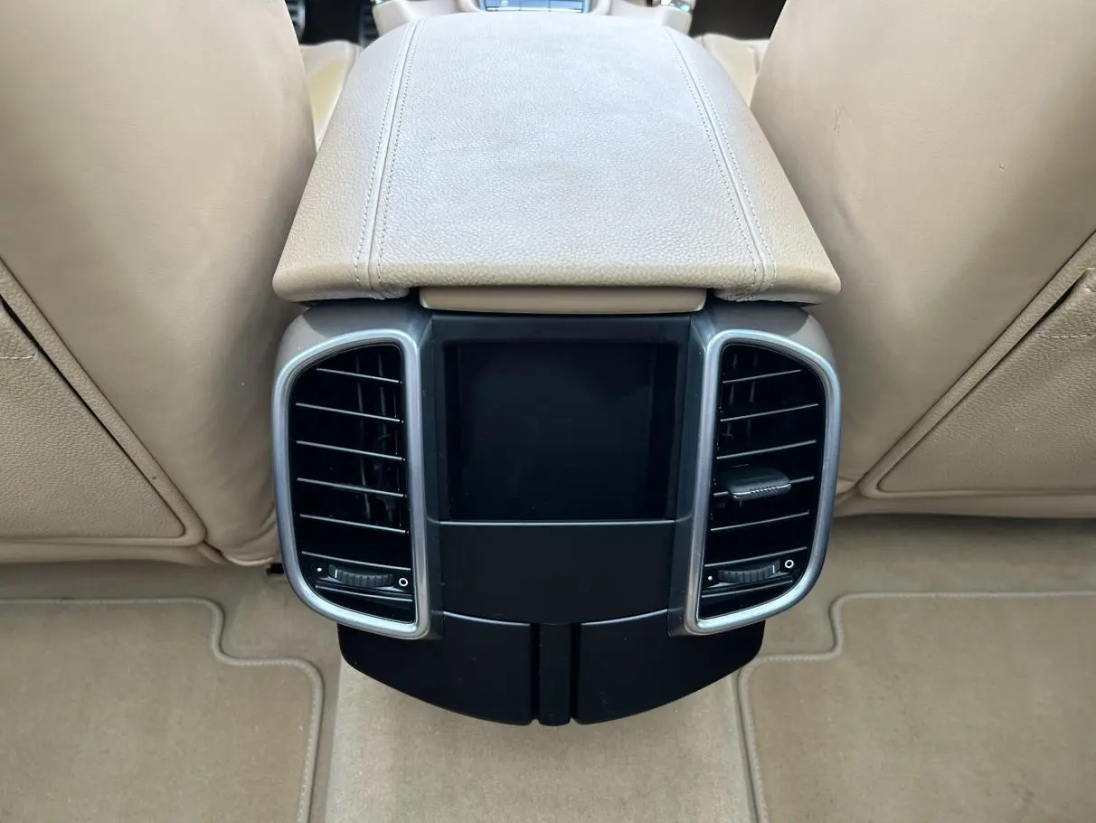 Porsche Cayenne Cayenne Platinum Edition 3.0T
