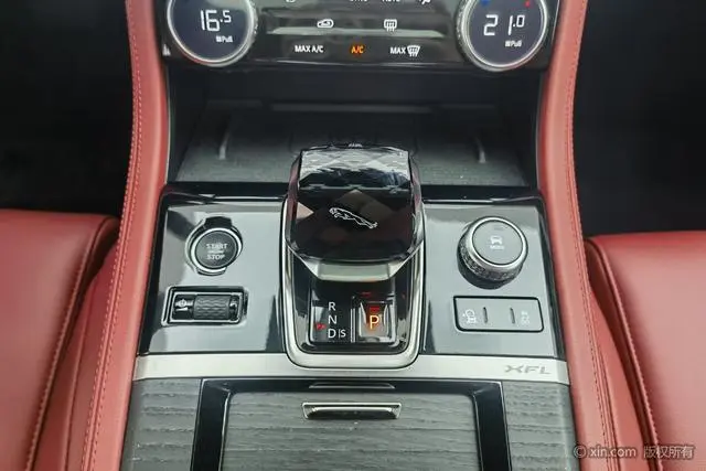 Jaguar Jaguar XFL 2.0T P250 two-wheel drive elite sports edition