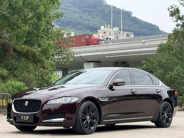 Jaguar Jaguar XFL XFL 2.0T 240PS Luxury Edition
