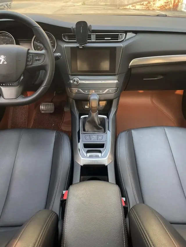 Peugeot Peugeot 408 1.6T Automatic Deluxe Edition