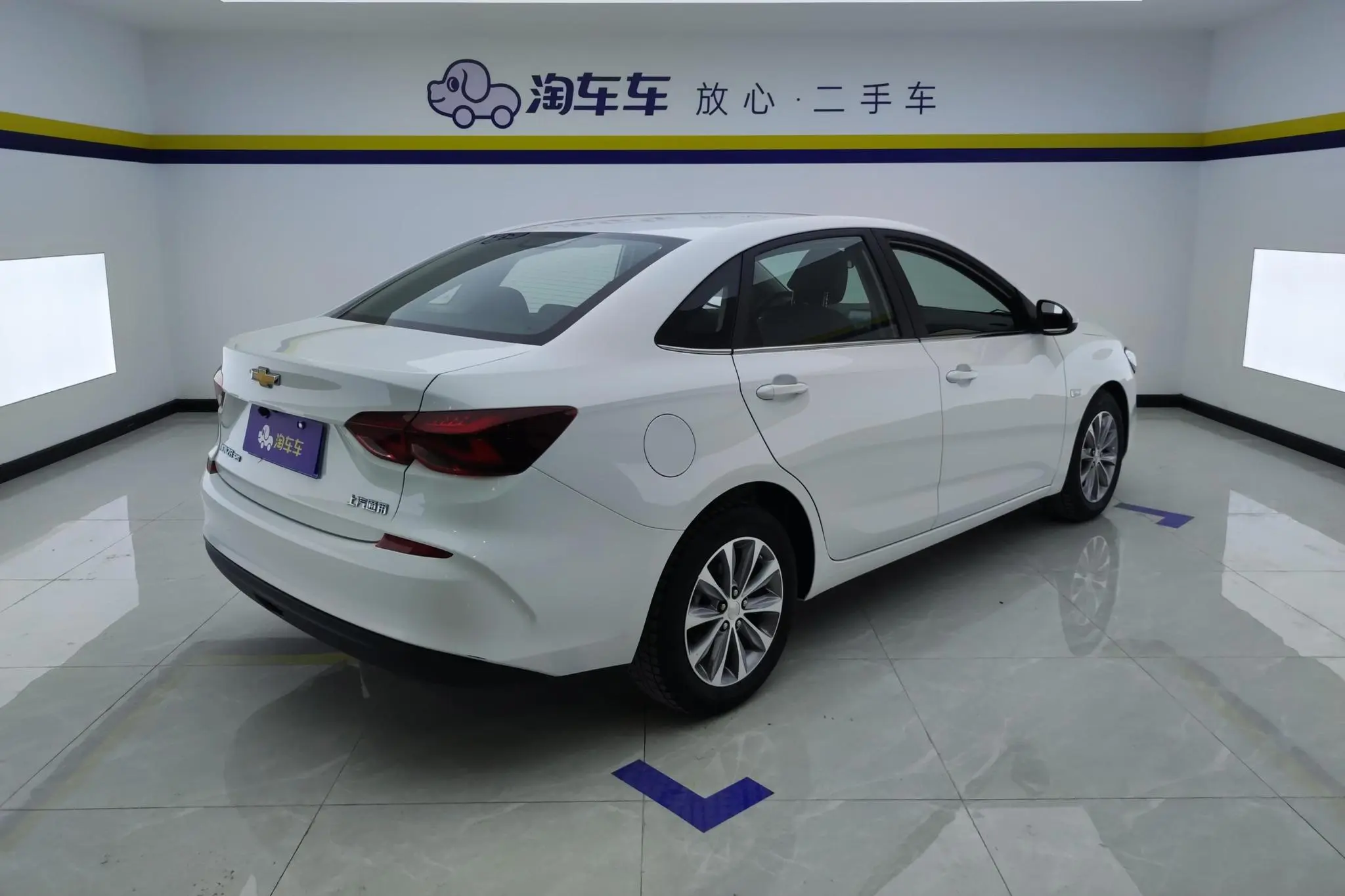 Chevrolet Cruze 320 Automatic Enjoy Edition