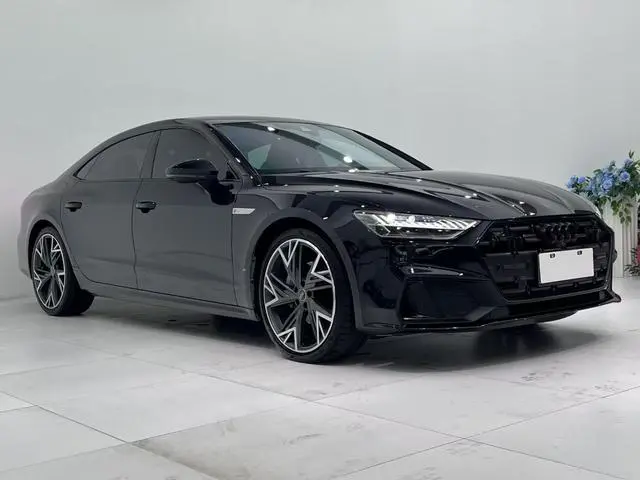 Audi Audi A7L 45 TFSI quattro S-line Black Samurai Edition