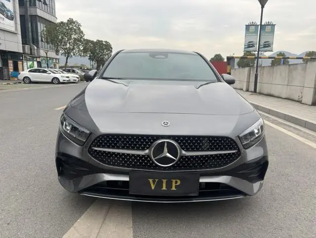 Mercedes-Benz Mercedes-Benz A-class A 200 L fashion Edition