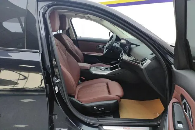 BMW BMW i3 Facelift eDrive40L Yao Ye Set