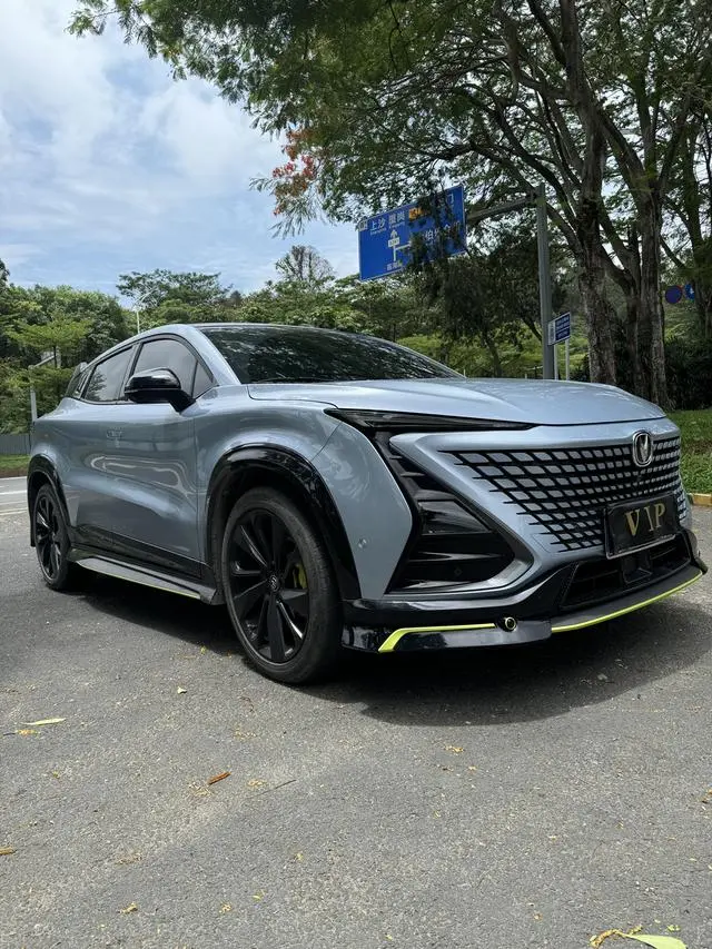 Changan Changan UNI-T 1.5T Sports Flagship