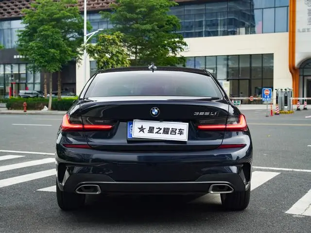 BMW BMW 3 Series 325Li M sports suit