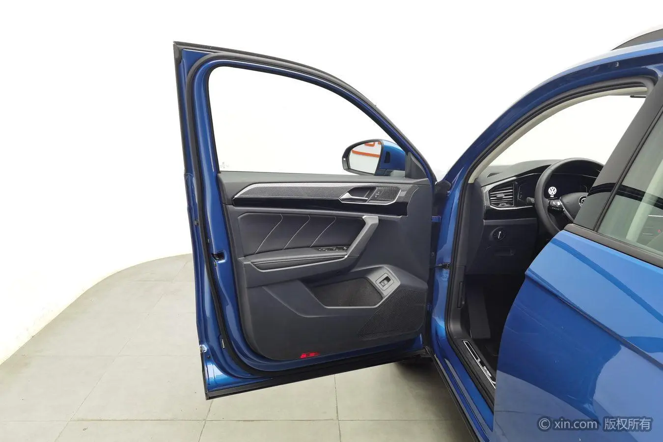 Volkswagen Tanyue 380TSI Luxury Zhilian Edition Pro Four-wheel drive