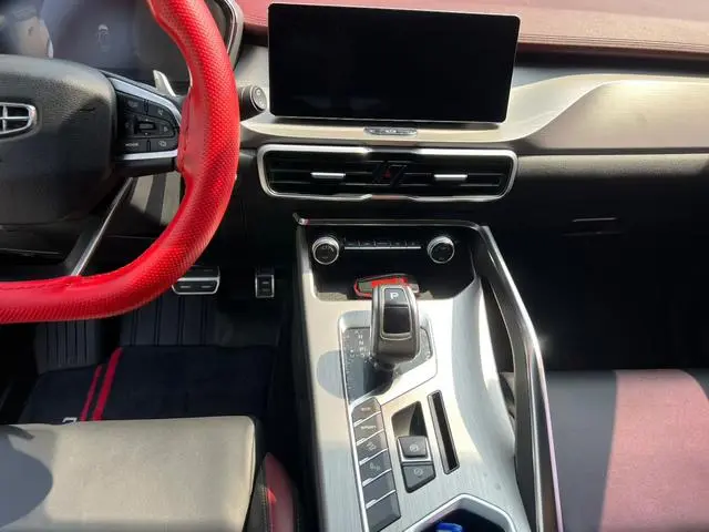 Geely Binyue 260T DCT Ranger Country V