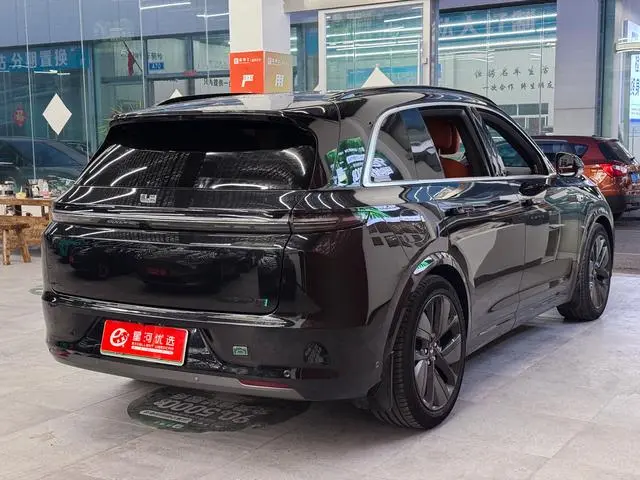 Li Auto Ideal L7 Pro version