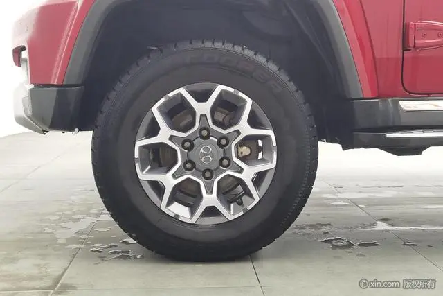 Beijing Beijing off-road BJ40 PLUS 2.3T manual four-wheel drive exclusive edition Country VI