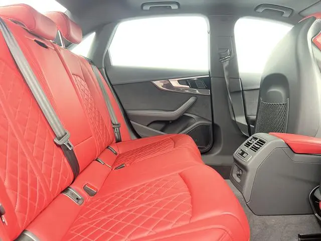 Audi Audi S4 3.0TFSI