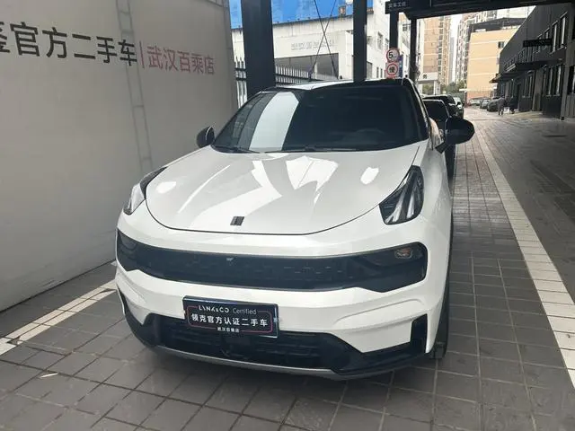 LYNK & CO Lynk 05 2.0TD four-wheel drive Halo