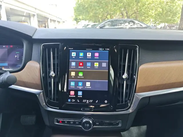 Volvo Volvo S90 PHEV T8 E-drive Hybrid Zhiyi Deluxe Edition