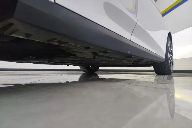 Geely Galaxy Galaxy L6 1.5T DHT 125km Starship