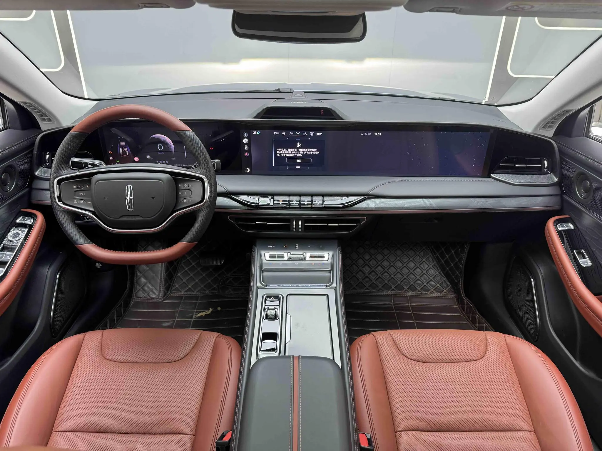 Lincoln Lincoln Z Facelift i Enjoy Zunya Edition