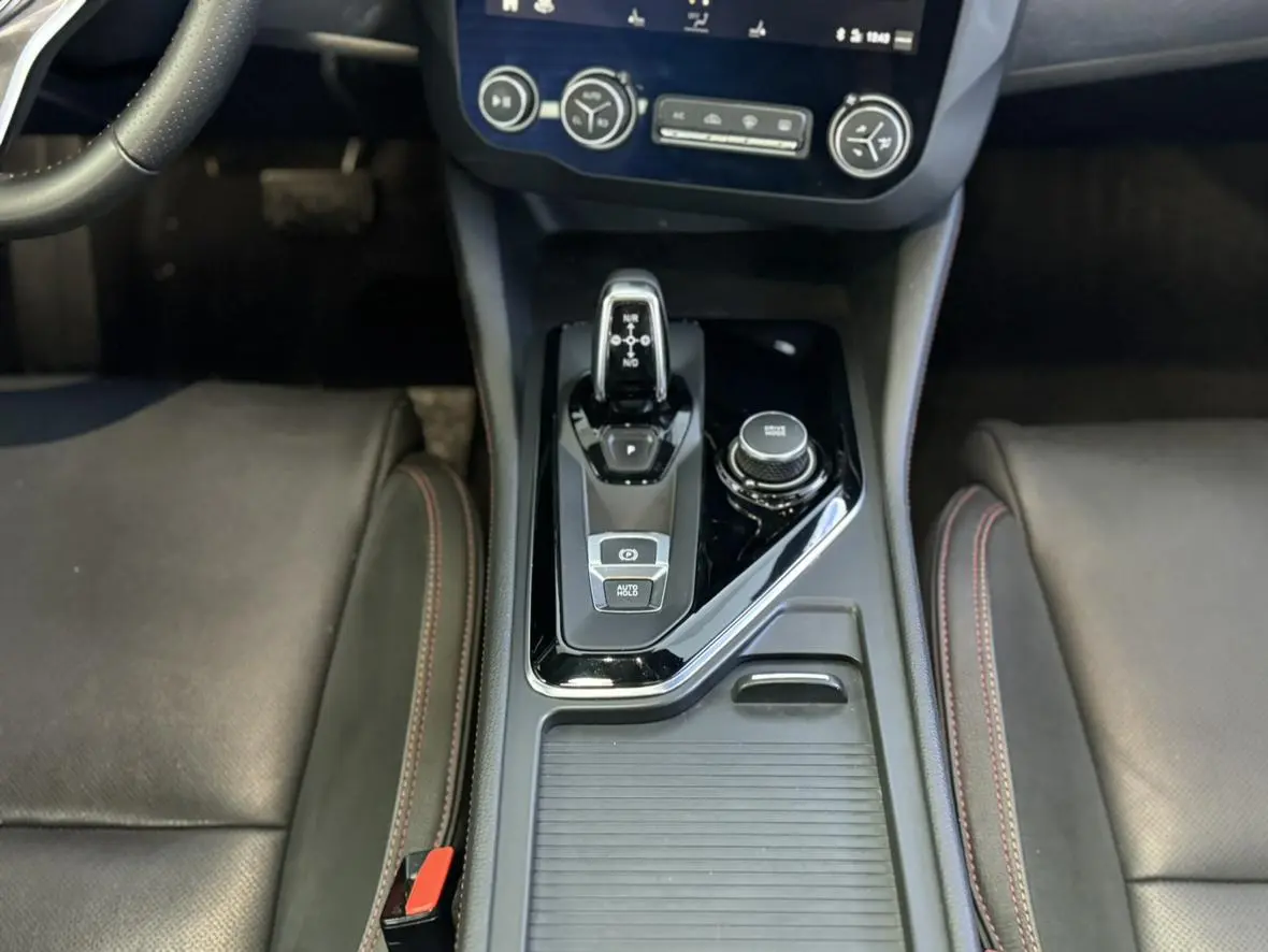 LYNK & CO Lynk 03 1.5TD DCT Jin Pro Version