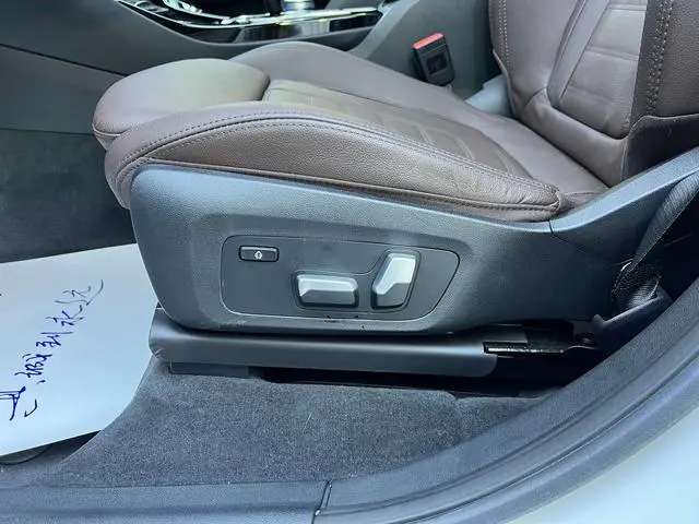BMW BMW X3 xDrive28i M sports suit