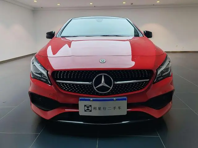 Mercedes-Benz Mercedes-Benz CLA CLA 220 4MATIC