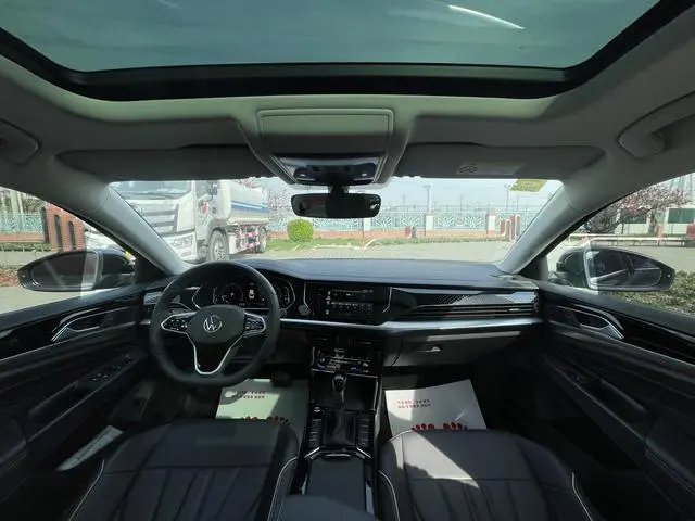 Volkswagen Passat Facelift 280TSI Business Edition