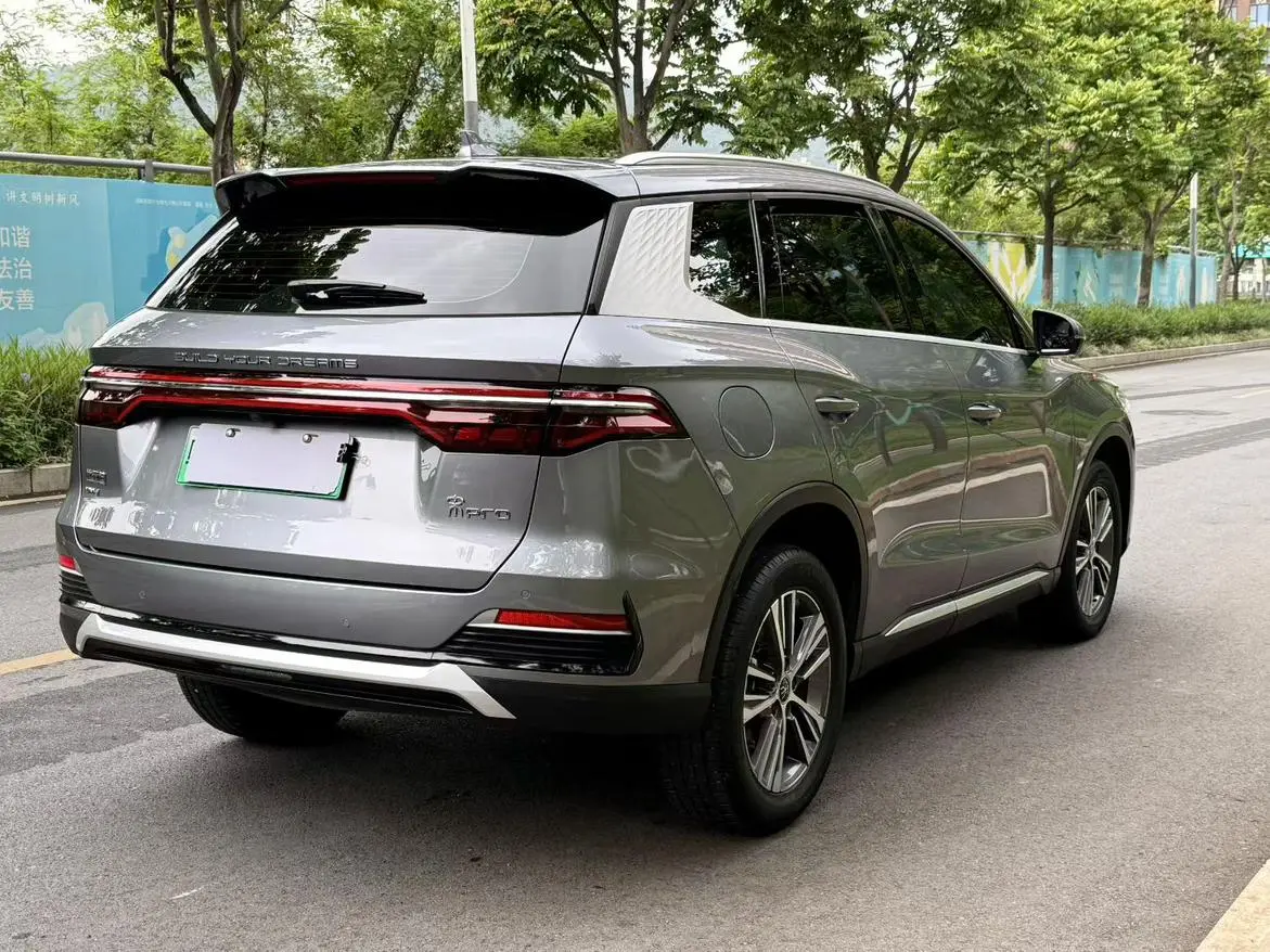 BYD Song Pro DM DM-i 51km luxury type