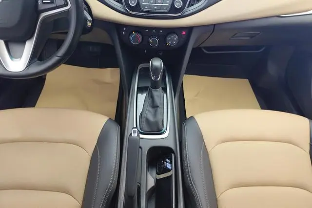 Chevrolet Cruze 320 Automatic Enjoy Edition