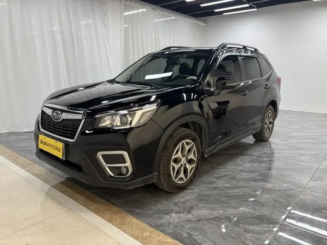 Subaru FORESTER Forester 2.0i Deluxe Edition EyeSight