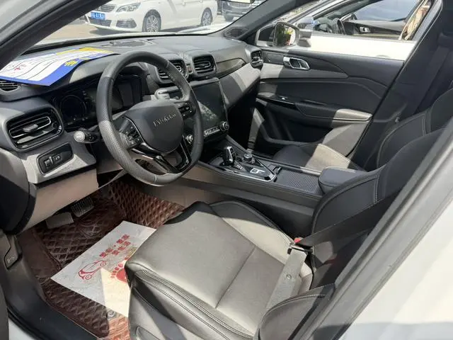 LYNK & CO Lynk 03 1.5TD DCT Jin Plus