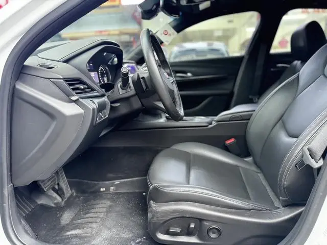 Cadillac Cadillac CT4 28T luxury