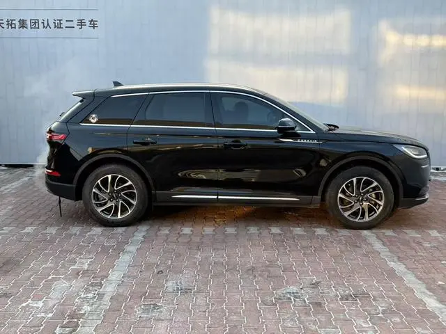 Lincoln Adventurer 2.0T two-wheel drive Exclusive edition
