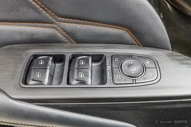 Haval Haval Beast 2.0T Zhizun four-wheel drive version