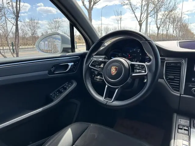 Porsche Macan Macan 2.0T