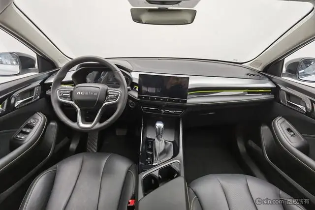 Roewe Roewe i5 Facelift 1.5L CVT Diamond edition