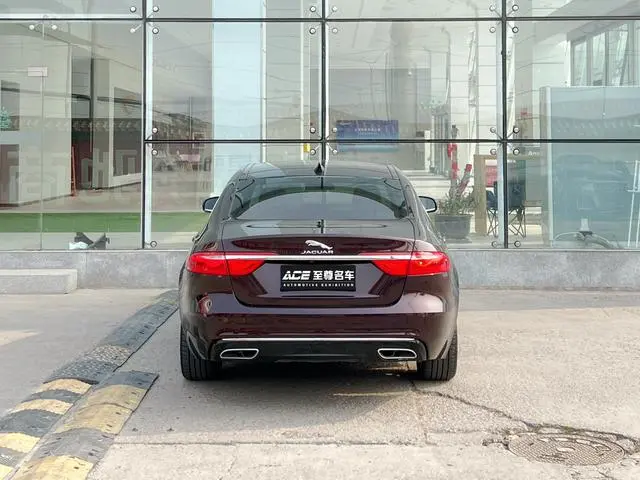 Jaguar Jaguar XFL 2.0T P200 two-wheel drive Elite Edition