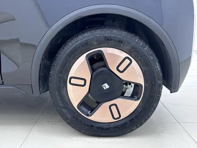 Baojun Baojun KiWi EV Artist ternary lithium