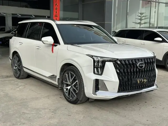 GAC Trumpchi GS8 Dual engine series 2.0TM hybrid two-wheel drive Premium Edition 7-seater