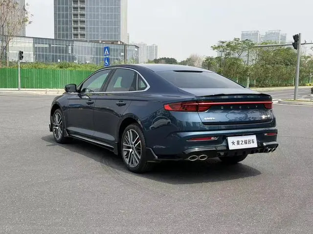Geely Xingrui 2.0T only this cyan version