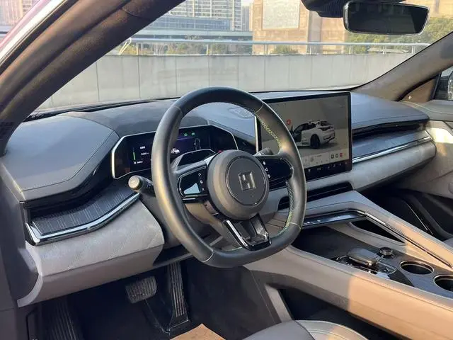 ZEEKR ZEEKR 001 Ultra-long battery life, dual-motor YOU version