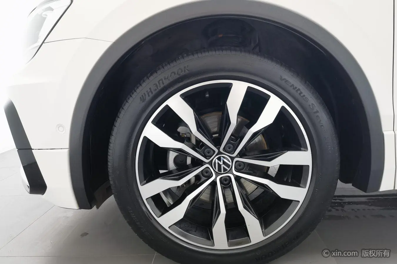 Volkswagen Tiguan L 330TSI automatic two-wheel drive R-Line Premium edition
