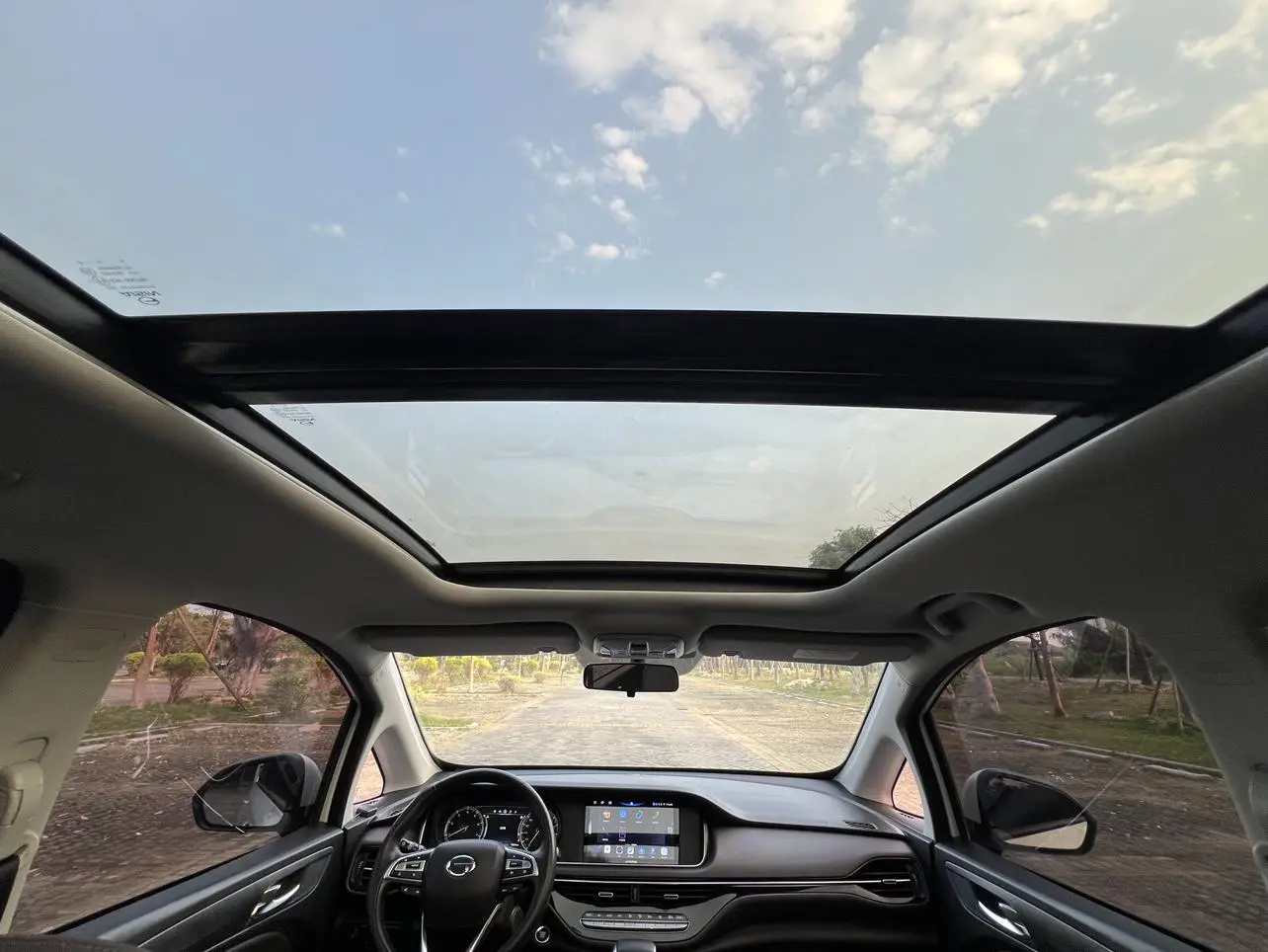 GAC Trumpchi M6 270T automatic Premium Edition 7-seater Country V