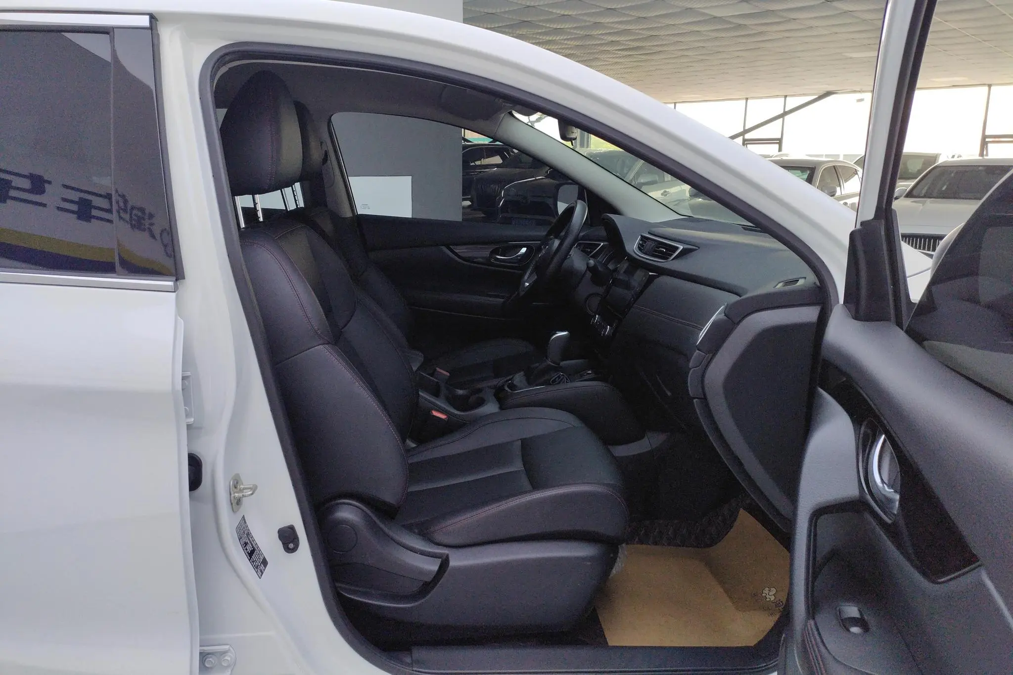 Nissan Qashqai 2.0 L XV Smart Edition