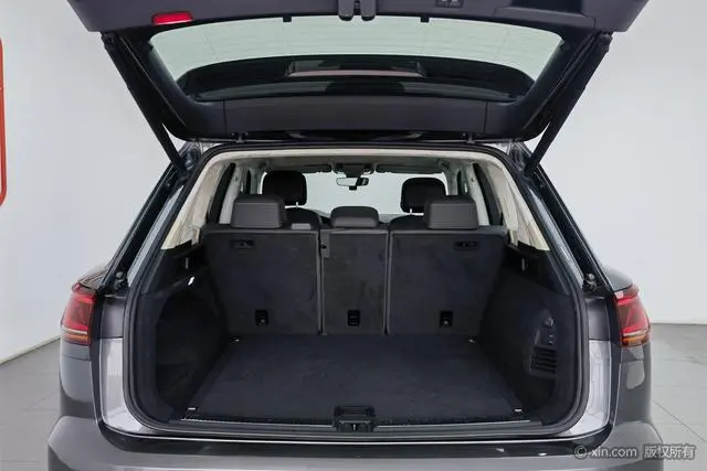 Volkswagen Touareg 2.0 TSI Ruiyi Edition Country VI