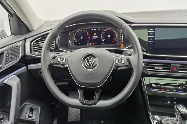 Volkswagen Tanyue 380TSI Luxury Zhilian Edition Pro Four-wheel drive