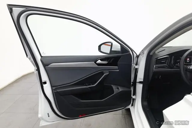 Volkswagen Sagitar 280TSI DSG Beyond Edition
