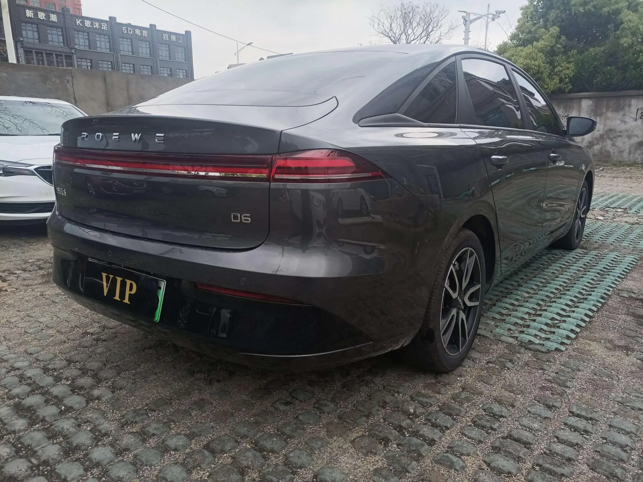 Roewe Roewe D6 520km Comfort Edition