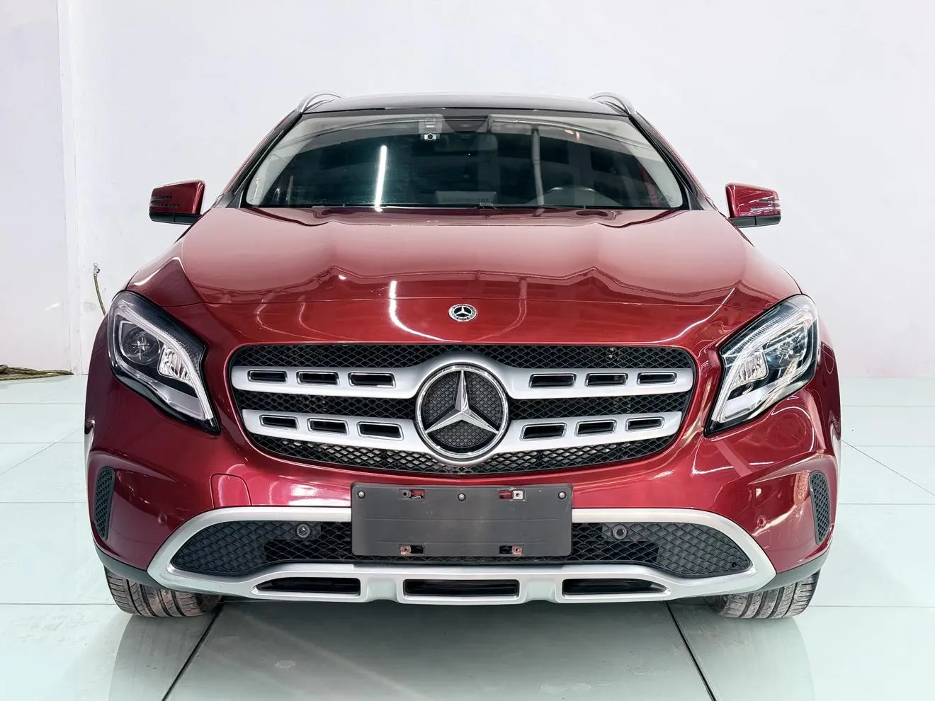 Mercedes-Benz Mercedes-Benz GLA GLA 200 fashion type