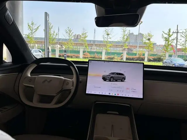 ONVO Nio Le Dao L90 Six-seater Ultra